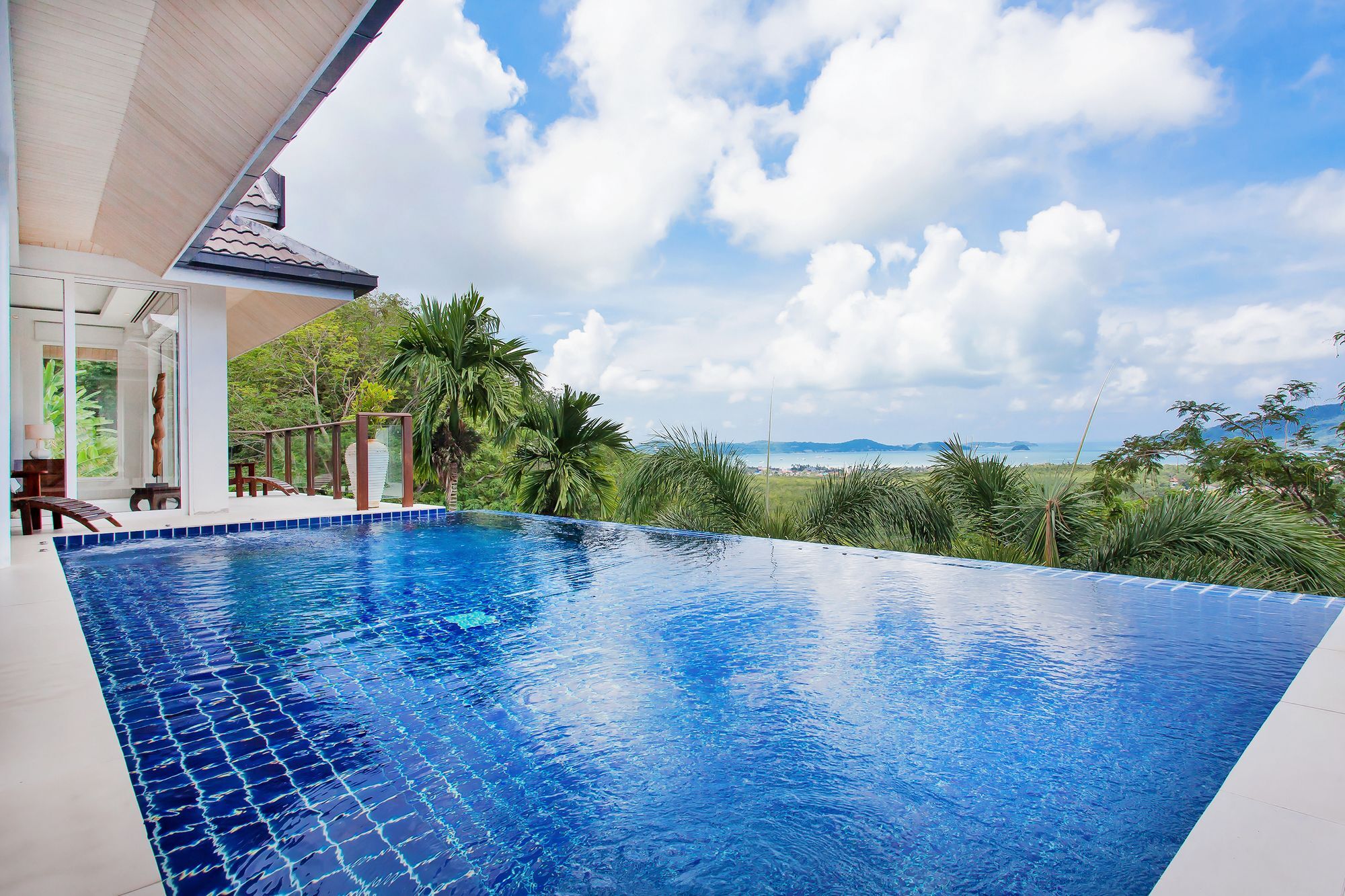 Villa Alangkarn Andaman 5 Bed Infinity Pool With Incredible View Nai Harn Eksteriør billede